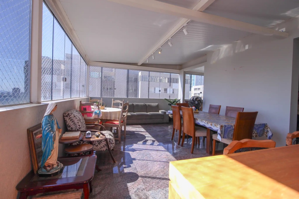 Cobertura, 3 quartos, 190 m² - Foto 2