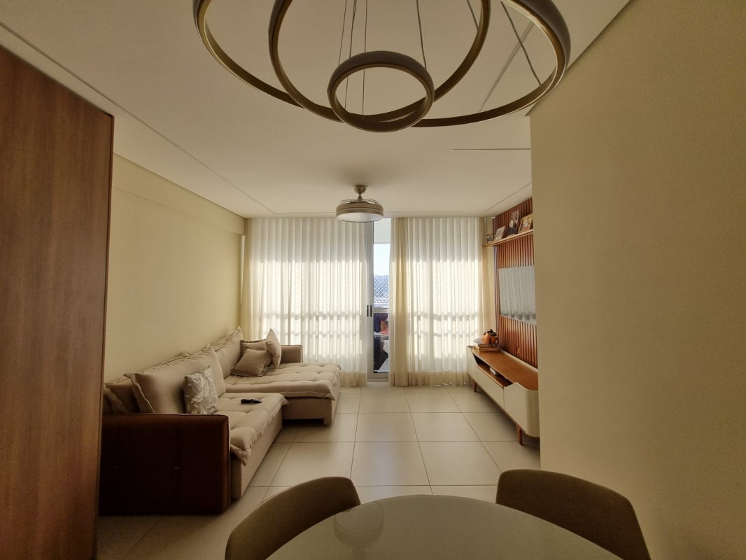 Apartamento à venda com 3 quartos, 74m² - Foto 1