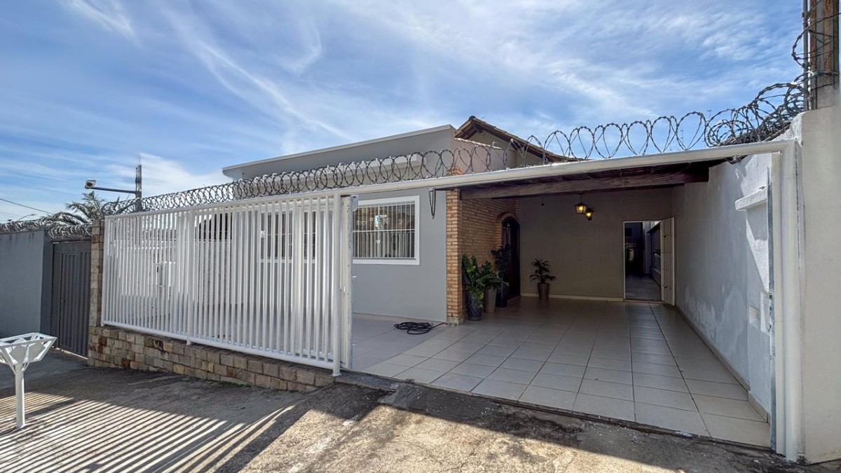 Casa, 3 quartos, 275 m² - Foto 2