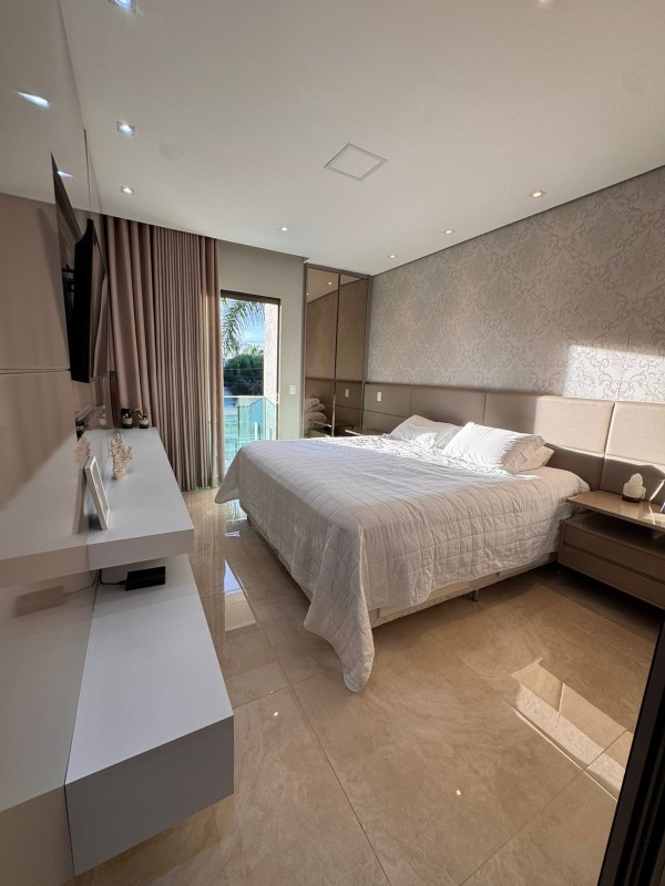 Casa, 3 quartos, 214 m² - Foto 11