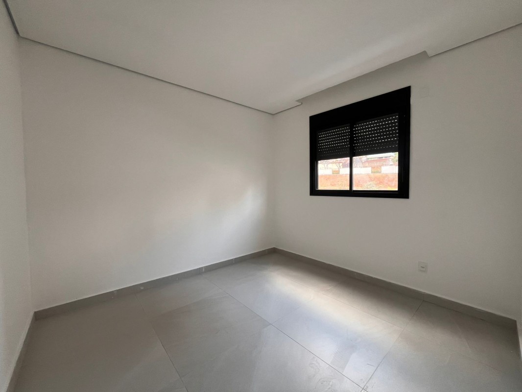 Apartamento, 3 quartos, 189 m² - Foto 2
