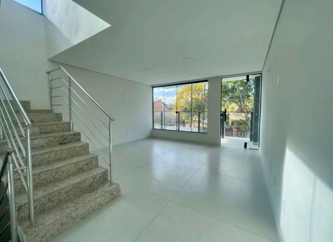 Casa, 3 quartos, 172 m² - Foto 1