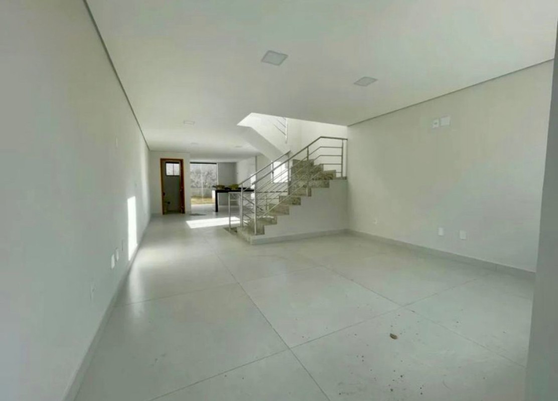 Casa, 3 quartos, 172 m² - Foto 2