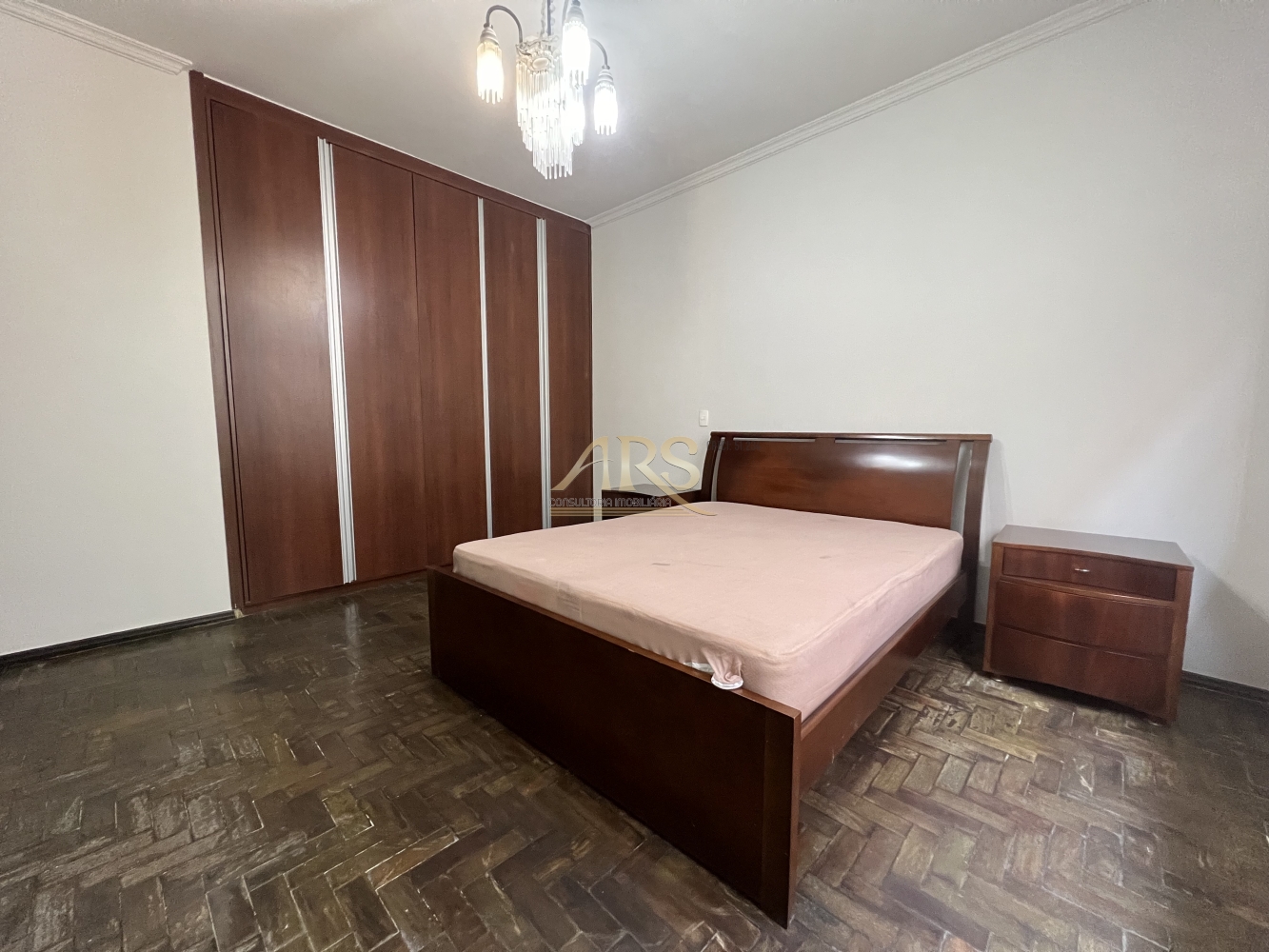 Casa, 3 quartos, 338 m² - Foto 19