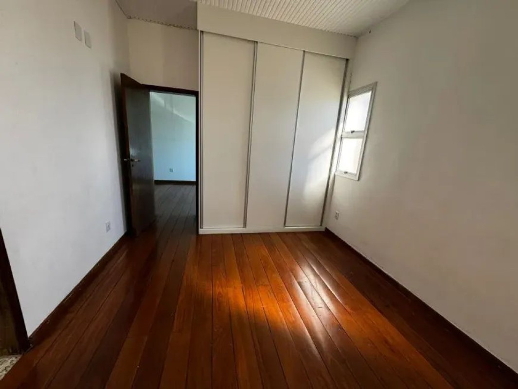 Casa, 4 quartos, 360 m² - Foto 19
