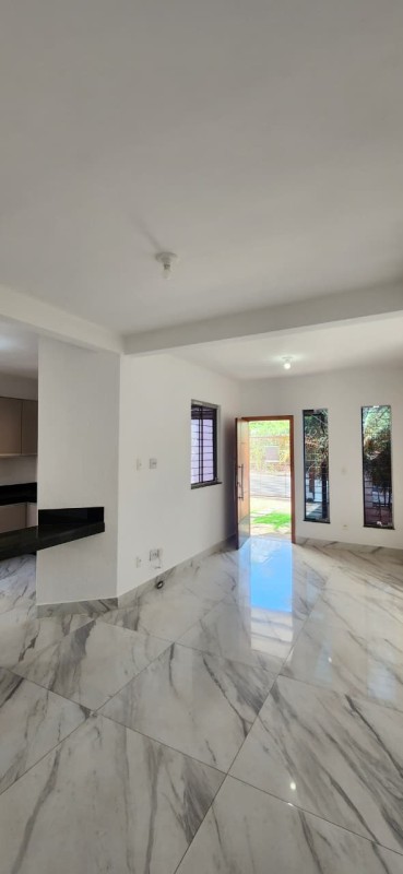 Casa, 3 quartos, 104 m² - Foto 1