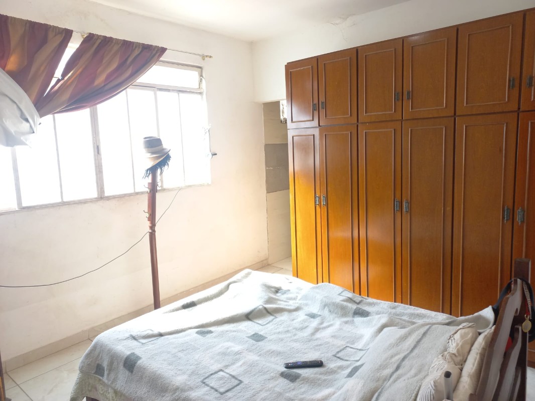 Casa, 3 quartos, 281 m² - Foto 6