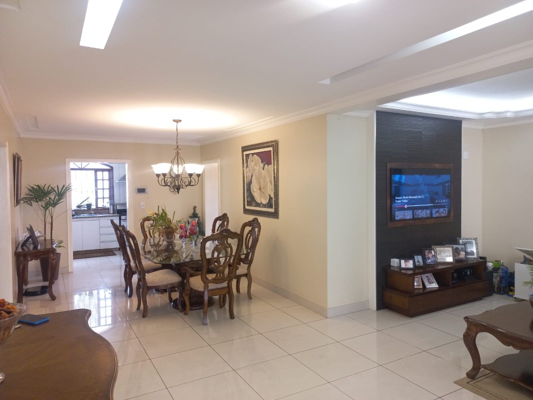 Casa, 3 quartos, 173 m² - Foto 6