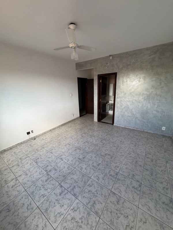 Casa, 3 quartos, 240 m² - Foto 8