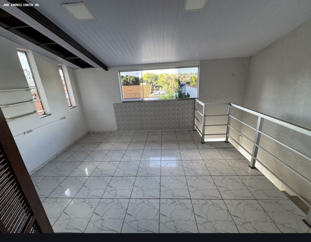 Casa, 3 quartos, 240 m² - Foto 24