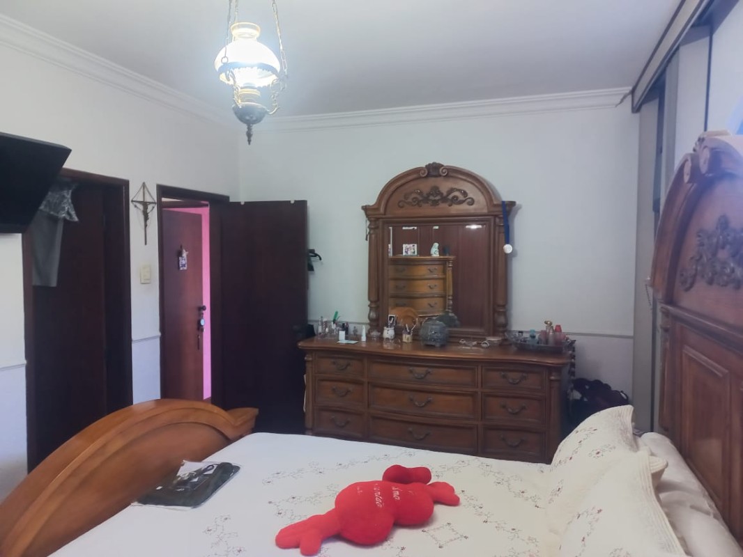 Casa, 3 quartos, 249 m² - Foto 14