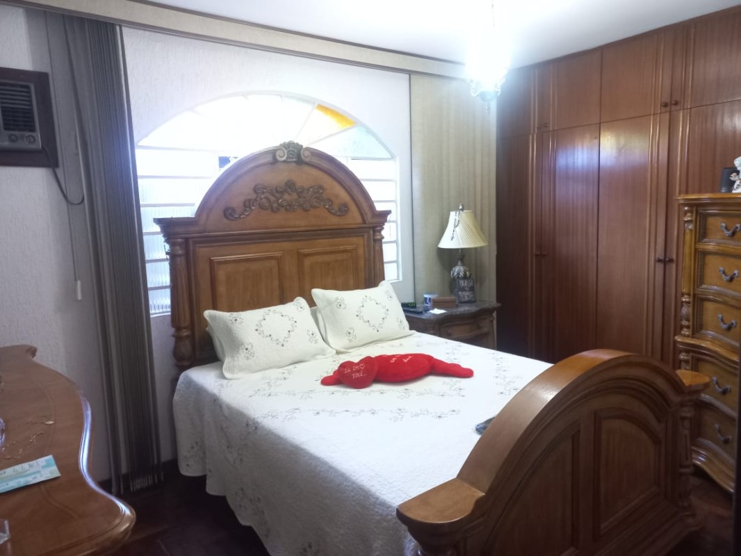 Casa, 3 quartos, 249 m² - Foto 11