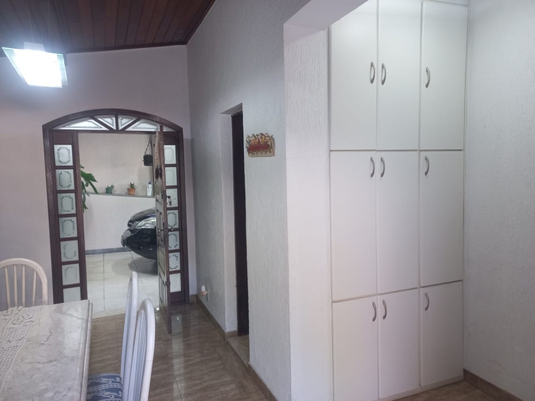 Casa, 3 quartos, 249 m² - Foto 10