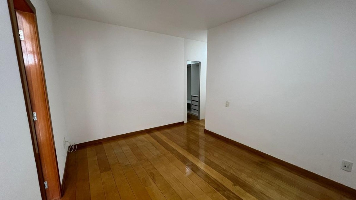Apartamento, 4 quartos, 140 m² - Foto 18