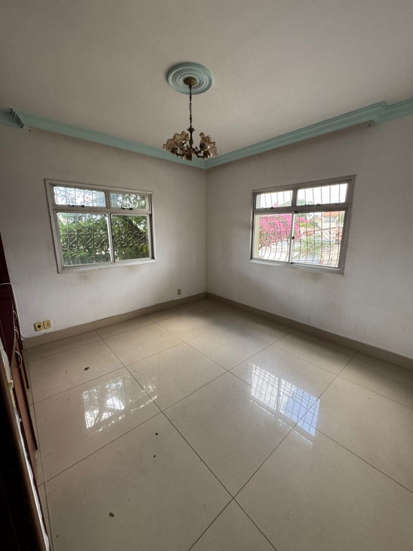 Casa, 3 quartos, 200 m² - Foto 1