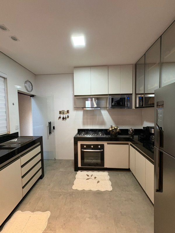 Casa, 3 quartos, 184 m² - Foto 5