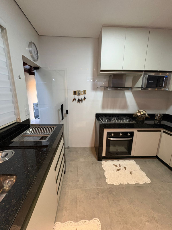 Casa, 3 quartos, 184 m² - Foto 4