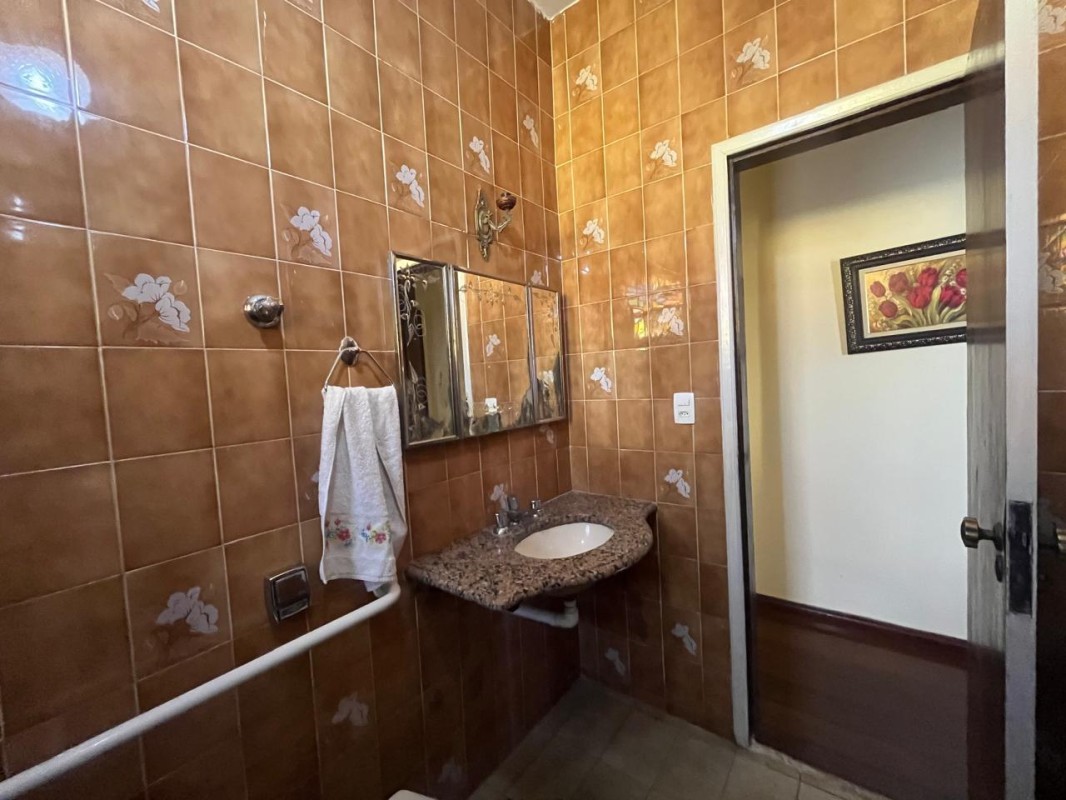 Casa, 4 quartos, 360 m² - Foto 19