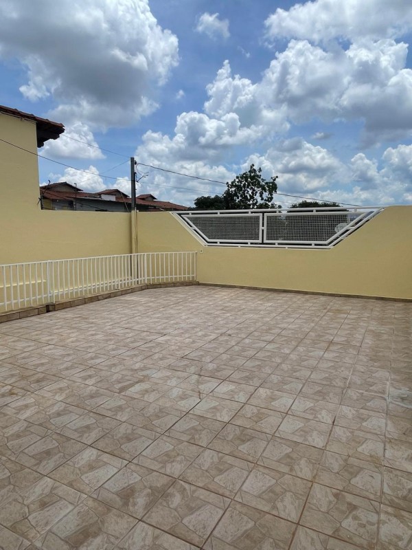 Casa, 2 quartos, 180 m² - Foto 2