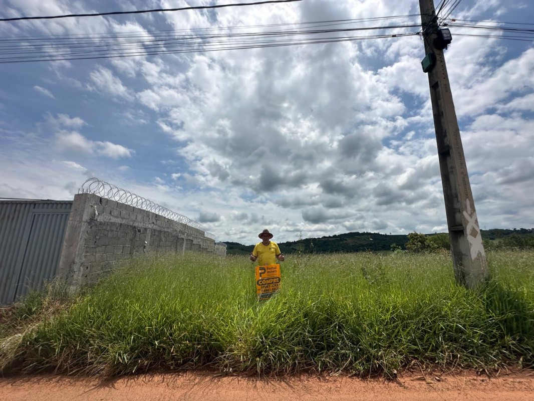 Terreno, 240 m² - Foto 1