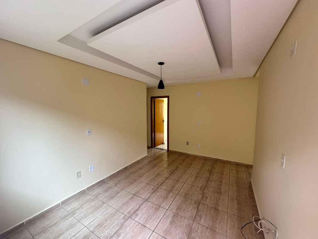 Casa, 2 quartos, 70 m² - Foto 1