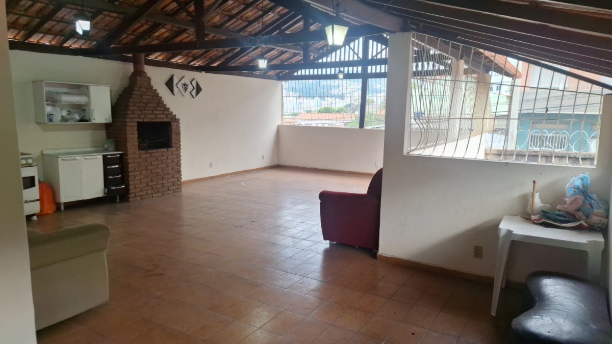 Casa, 4 quartos, 194 m² - Foto 1