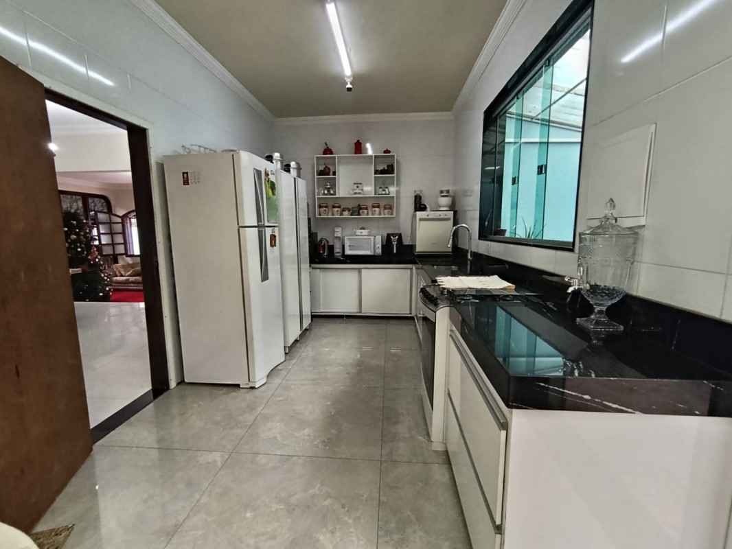 Casa, 4 quartos, 360 m² - Foto 10