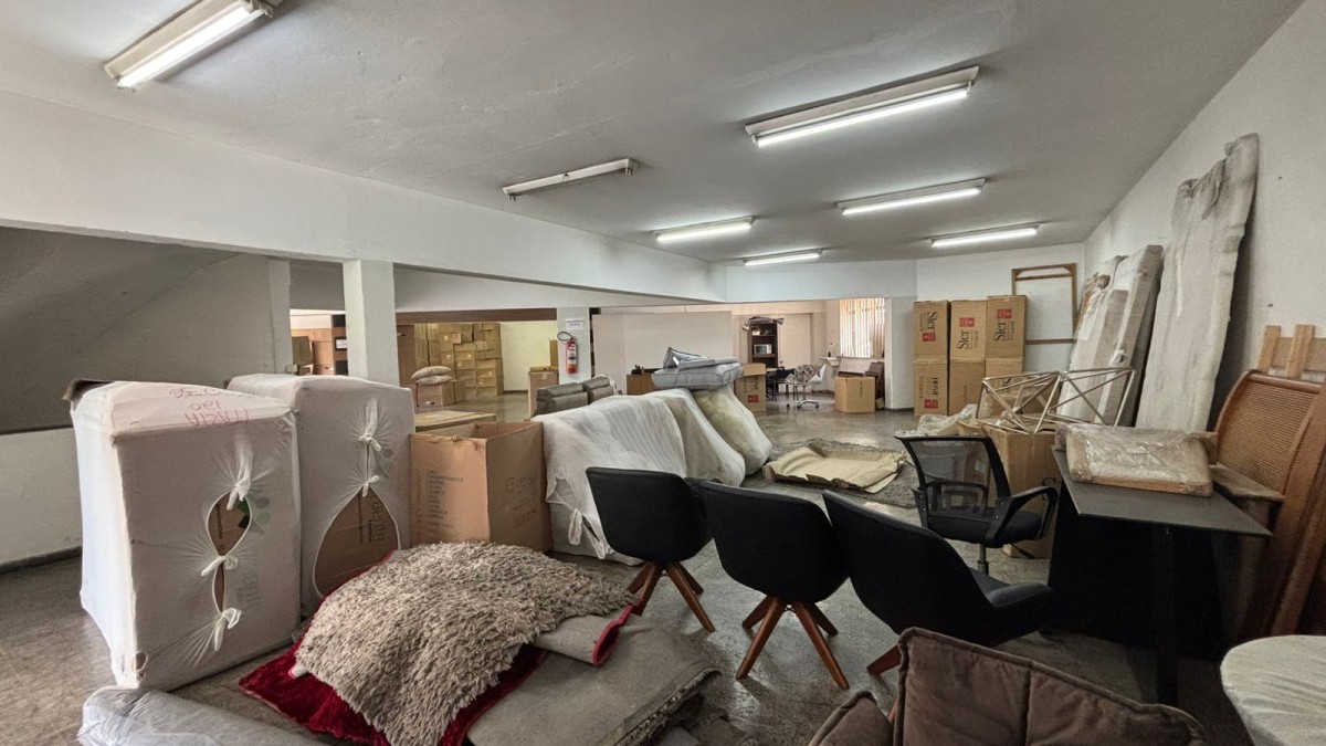 Loja-Salão, 1080 m² - Foto 17