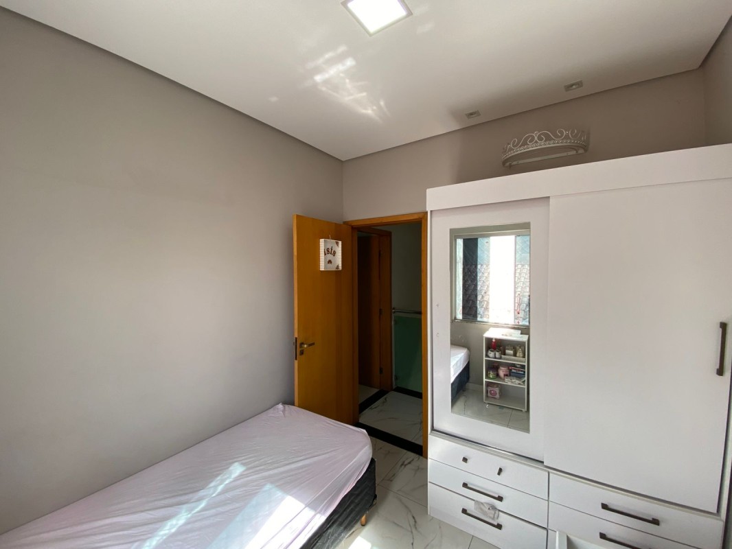 Casa, 3 quartos, 242 m² - Foto 9