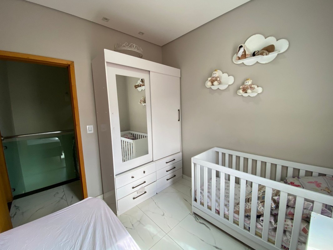 Casa, 3 quartos, 242 m² - Foto 11