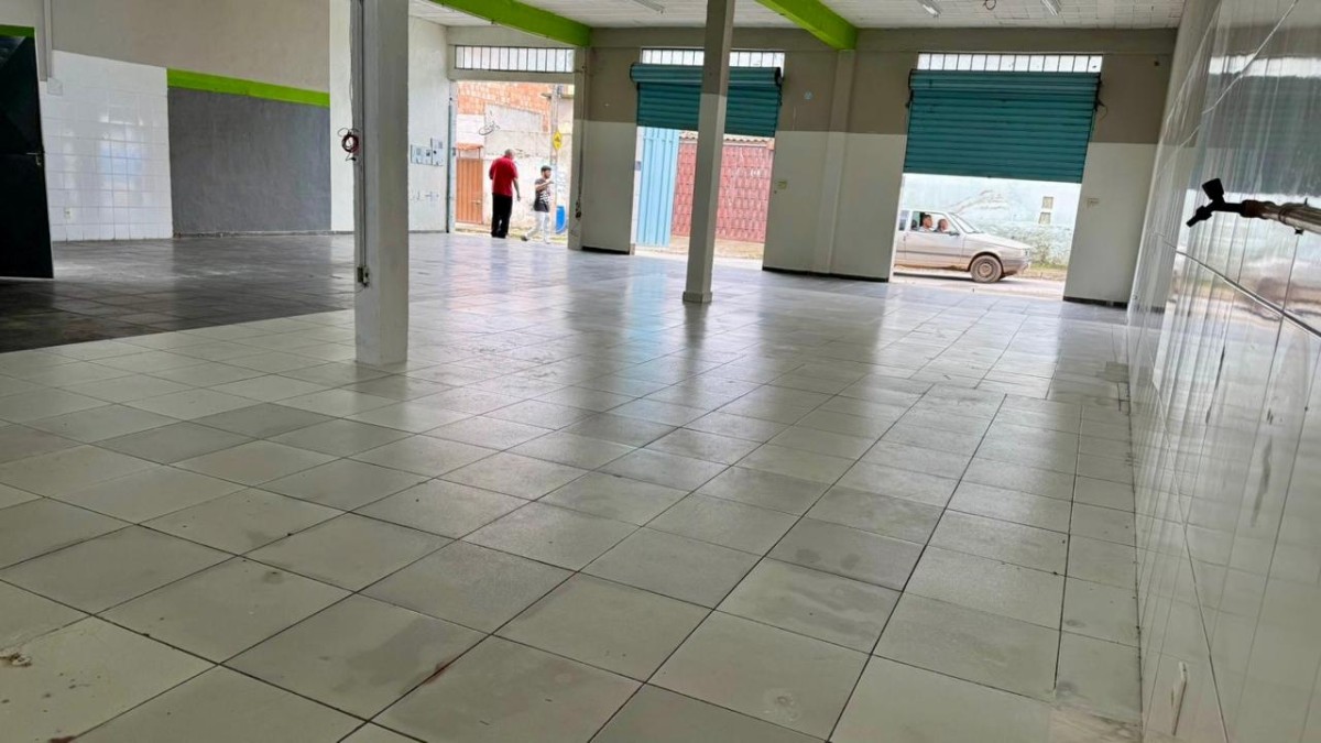 Loja-Salão, 240 m² - Foto 2