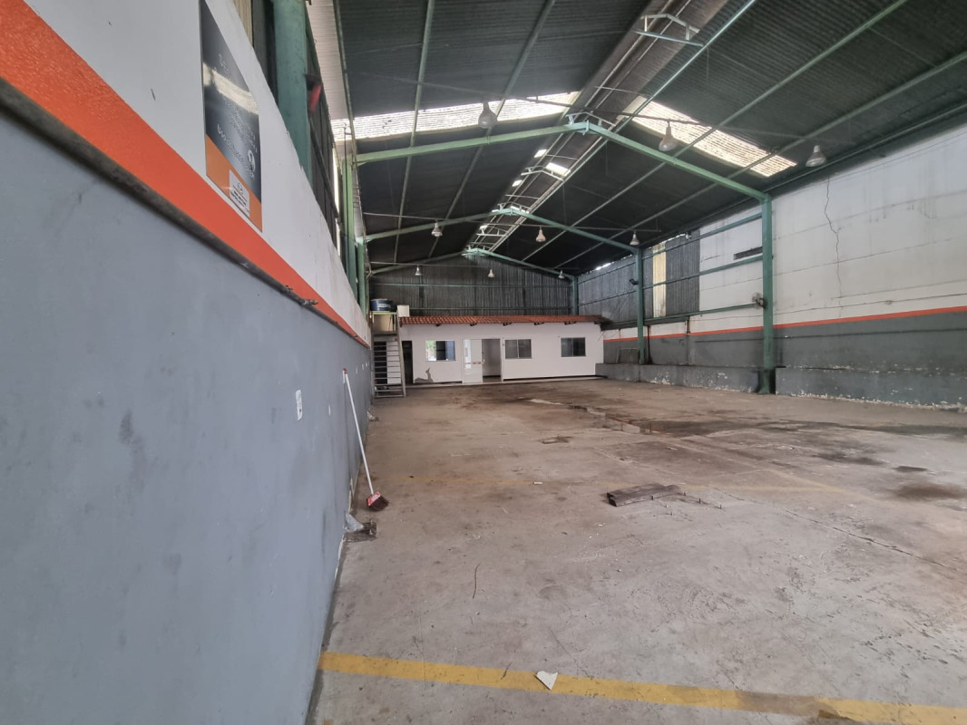 Depósito-Galpão, 300 m² - Foto 5