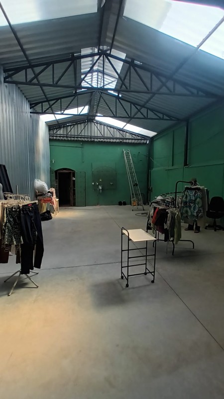 Depósito-Galpão, 84 m² - Foto 1