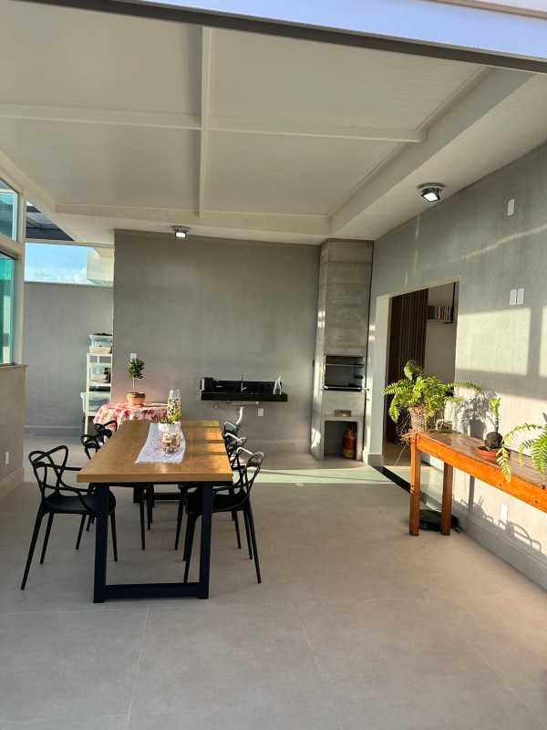 Cobertura, 3 quartos, 178 m² - Foto 1