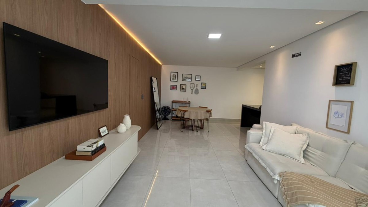 Apartamento, 3 quartos, 165 m² - Foto 1