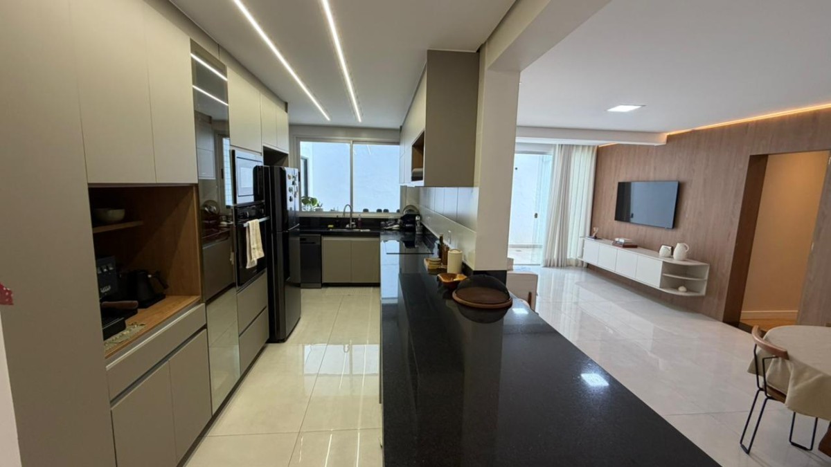 Apartamento, 3 quartos, 165 m² - Foto 2