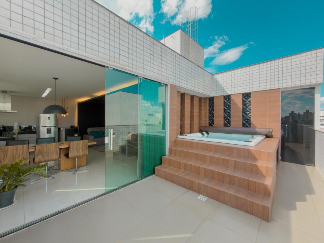 Cobertura, 3 quartos, 200 m² - Foto 1