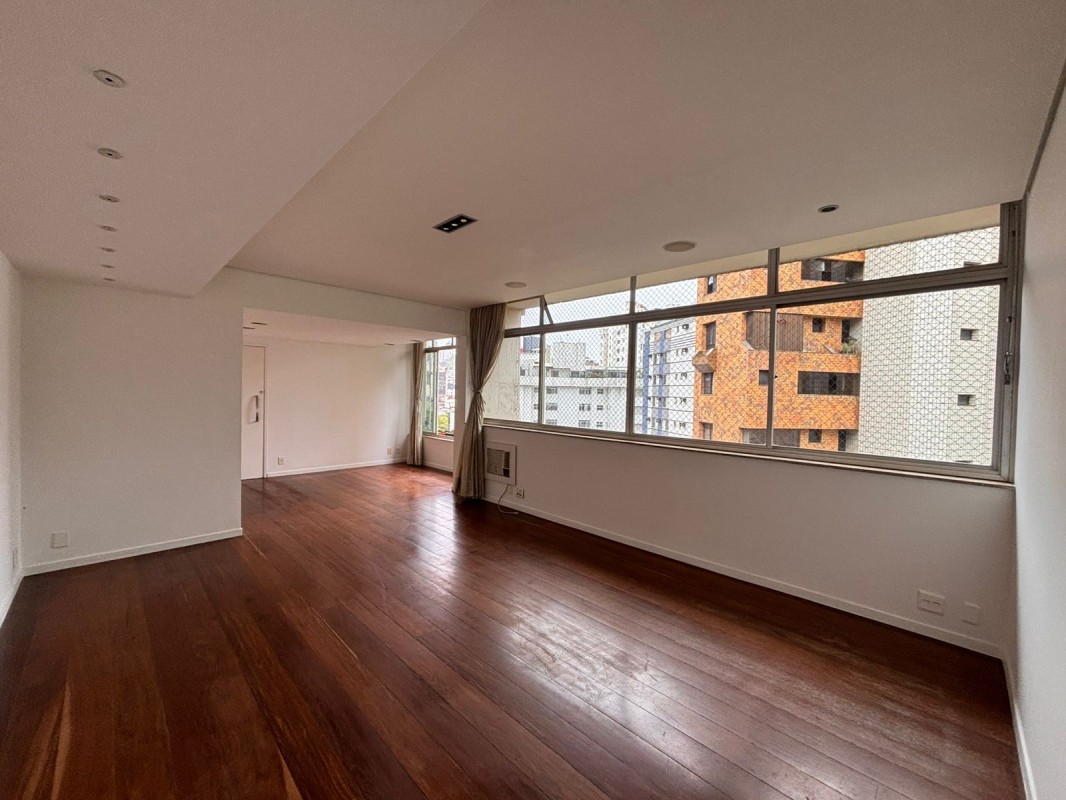 Apartamento, 3 quartos, 160 m² - Foto 1