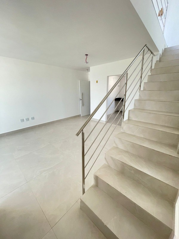 Cobertura, 3 quartos, 173 m² - Foto 2