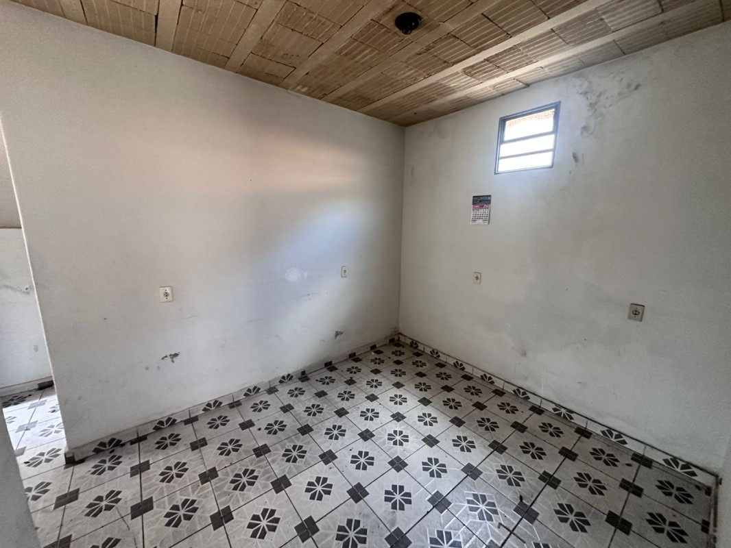 Casa, 1 quarto, 200 m² - Foto 4