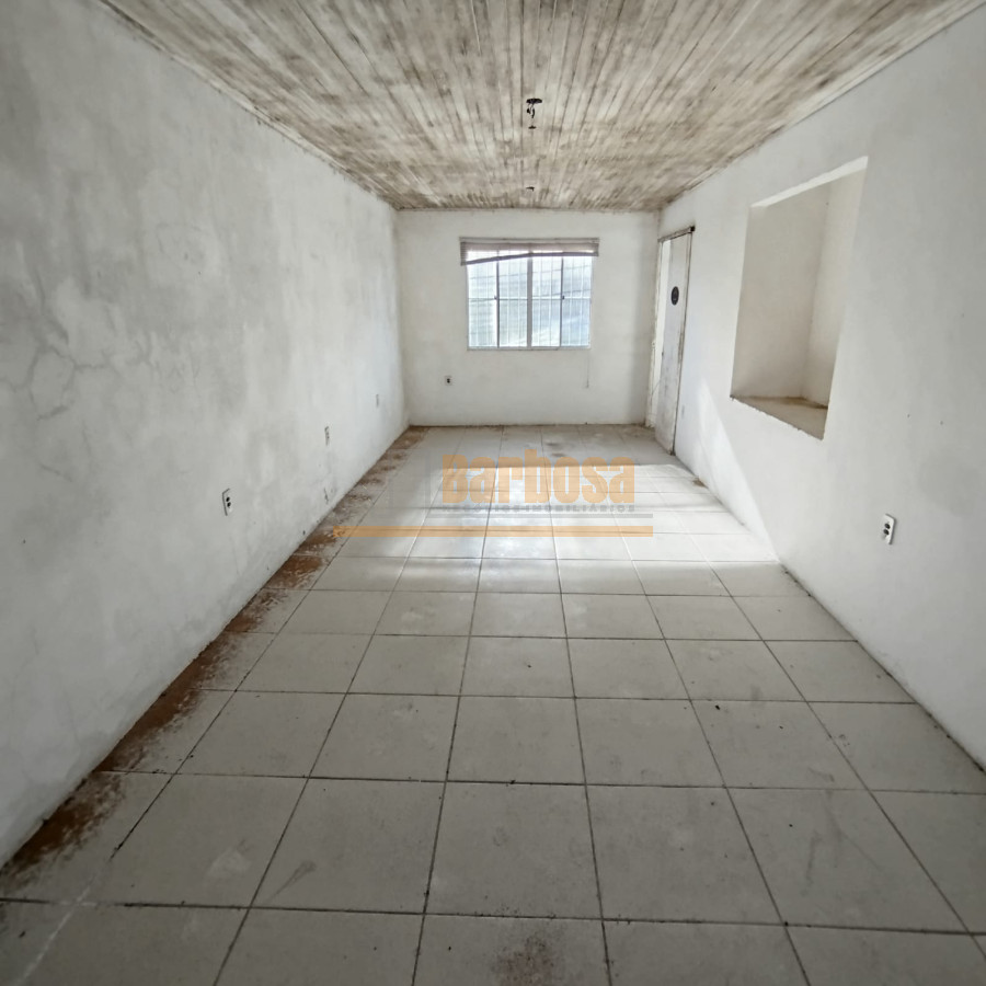 Casa, 3 quartos, 210 m² - Foto 1
