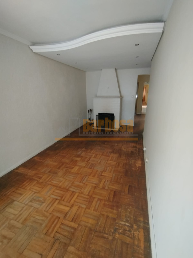 Casa, 3 quartos, 142 m² - Foto 2
