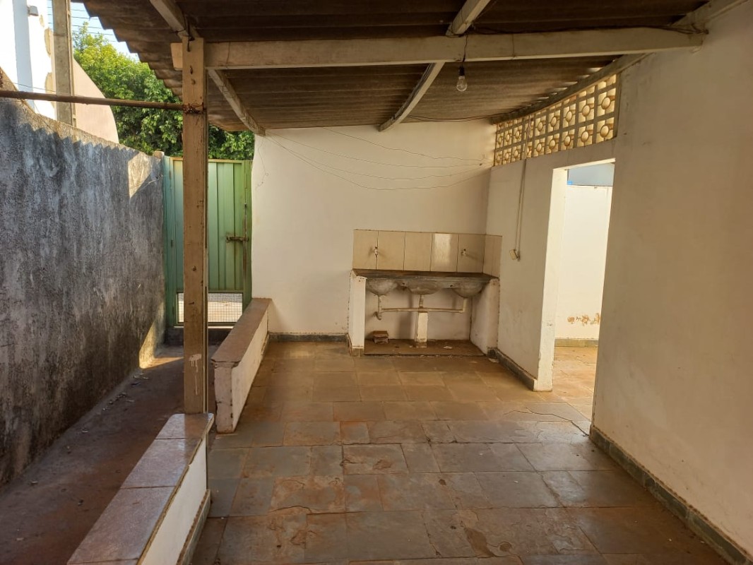 Casa, 2 quartos, 208 m² - Foto 8