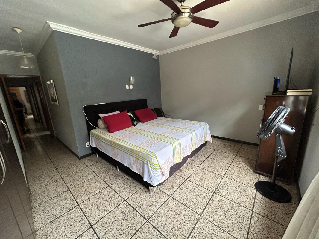 Casa, 4 quartos, 315 m² - Foto 21