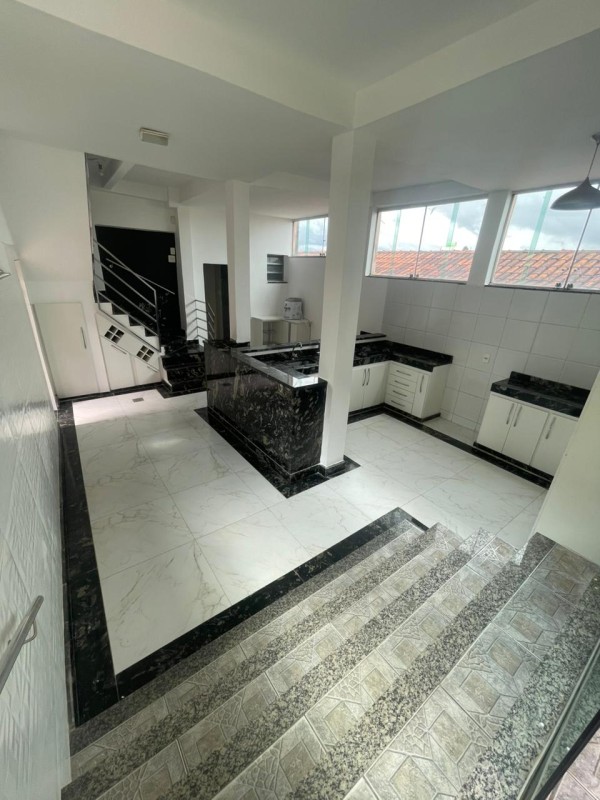 Casa, 2 quartos, 180 m² - Foto 4