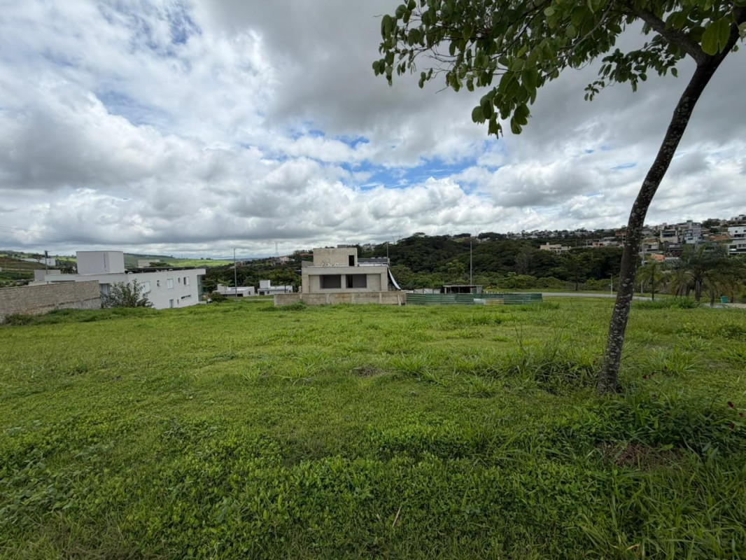 Terreno, 469 m² - Foto 2