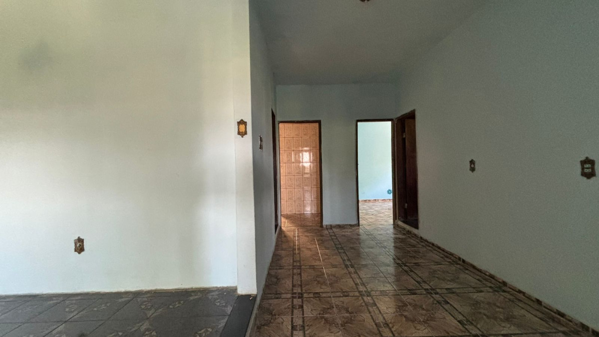 Casa, 3 quartos, 259 m² - Foto 3