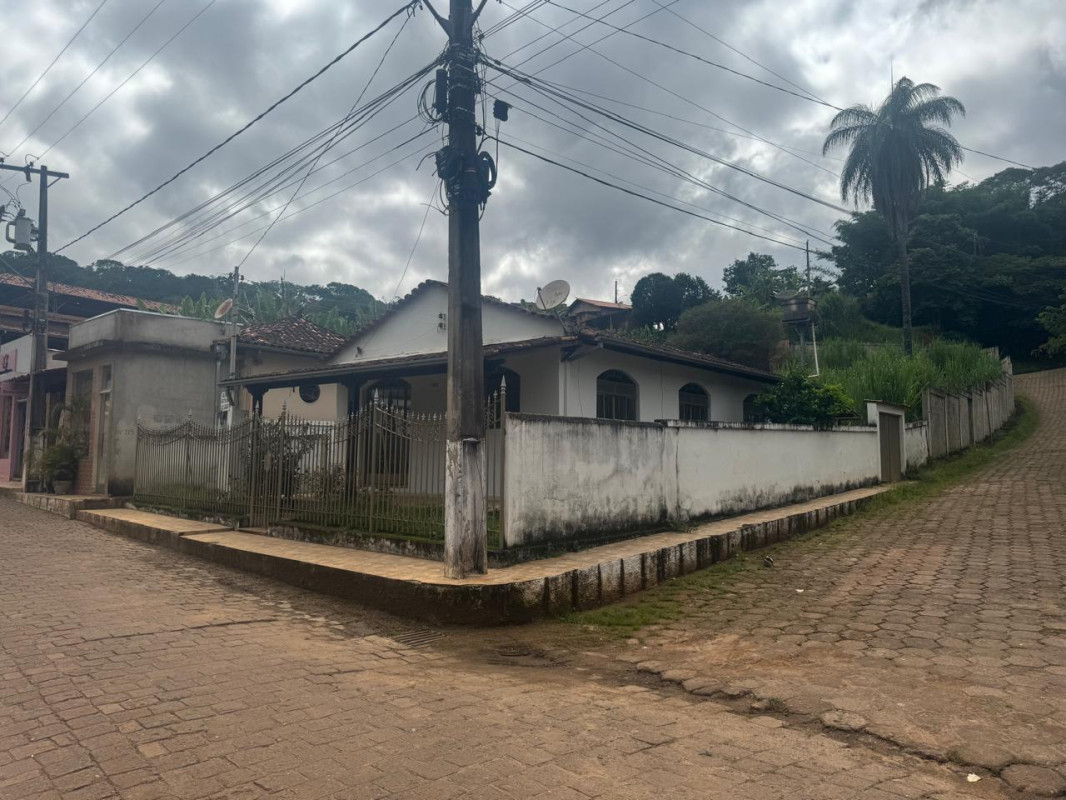 Casa, 4 quartos, 180 m² - Foto 2