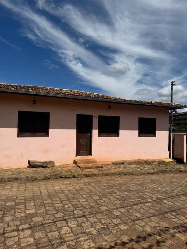 Casa, 5 quartos, 180 m² - Foto 2