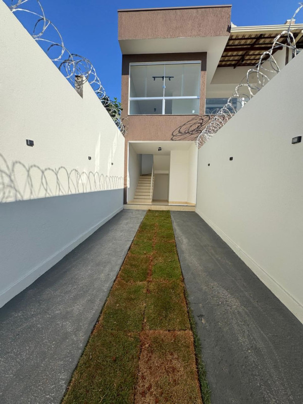 Casa, 3 quartos, 90 m² - Foto 1